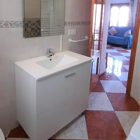 Apartamento Lola Apartment *